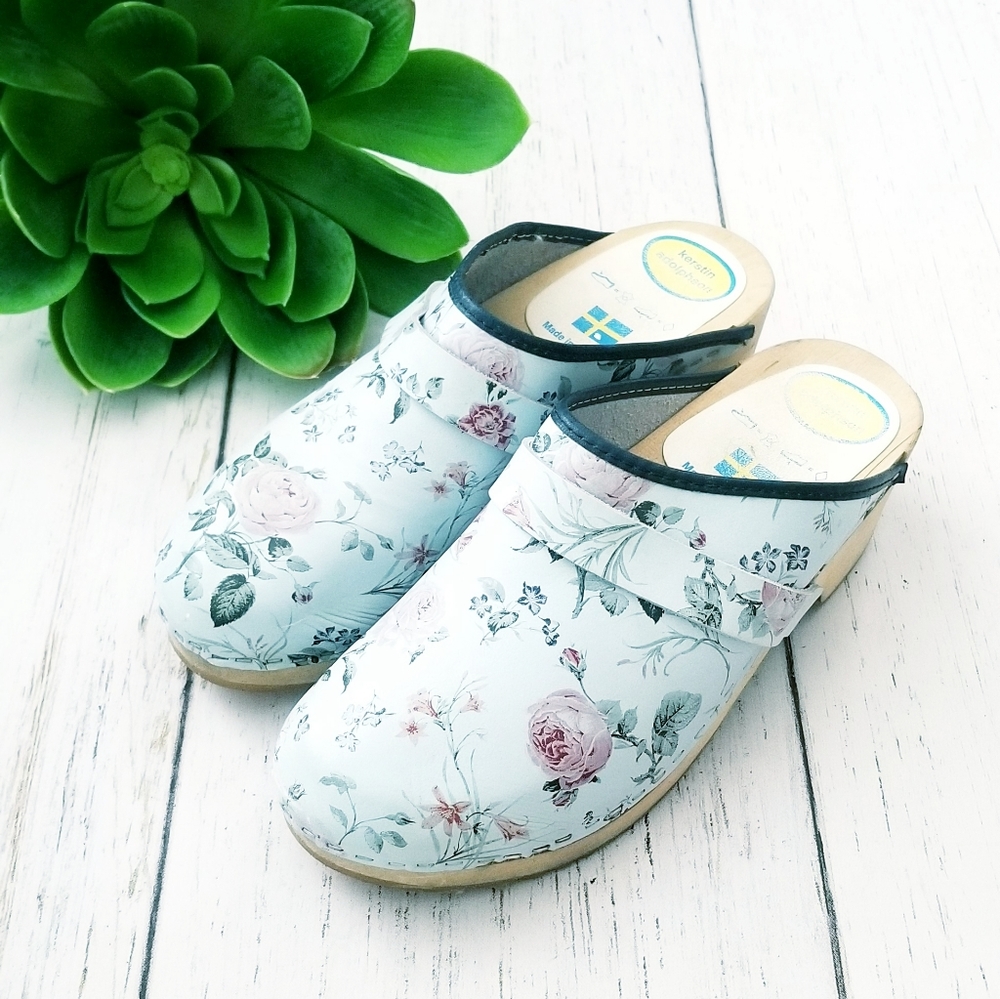Swedish Leather Floral Print Clogs